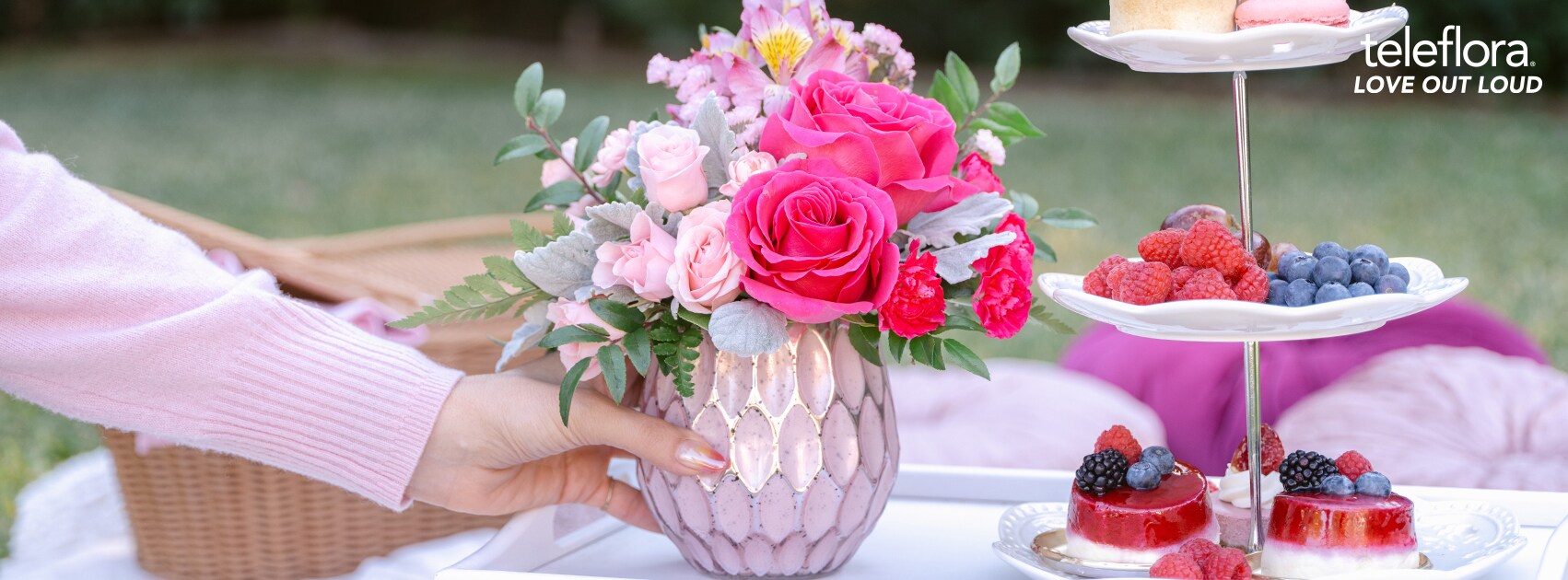 Flower Delivery to Midland by Village Green